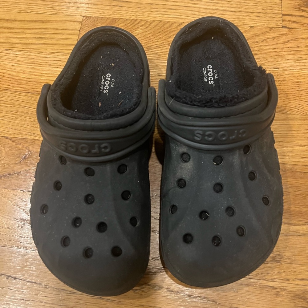 Fuzzy crocs